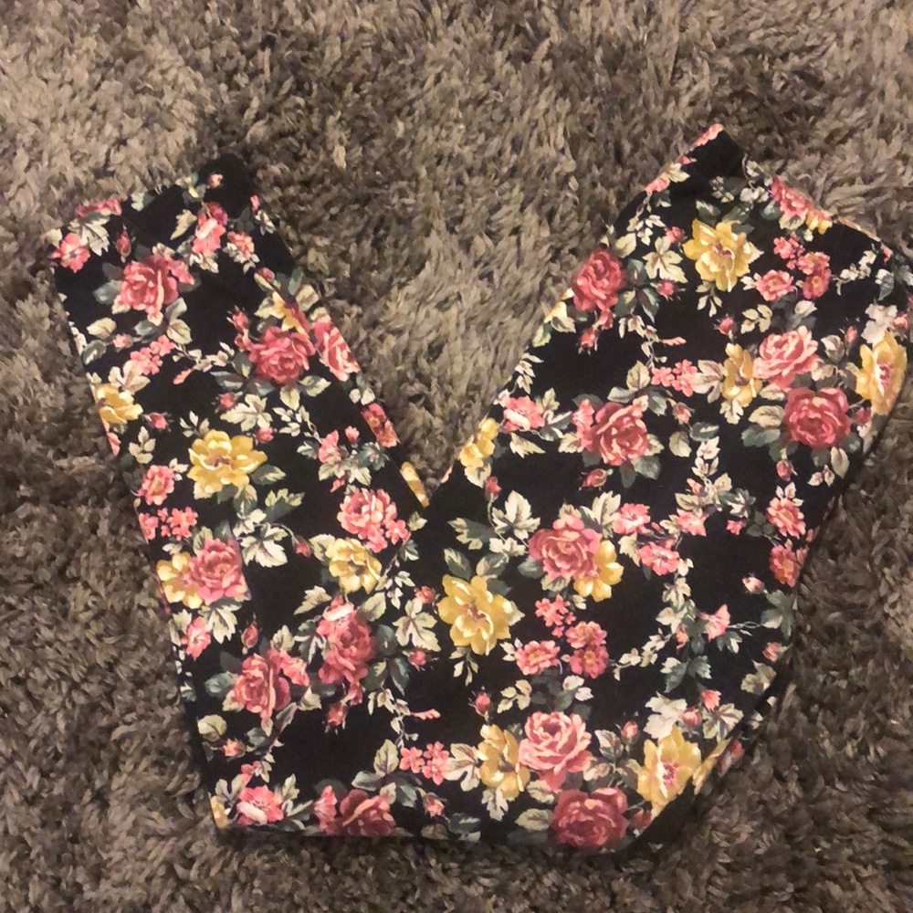 🔥Forever 21 Leggings 🔥